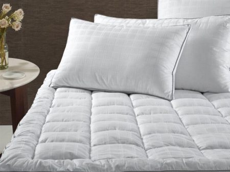 Accessorize Deluxe Hotel Mattress Topper Single Sale